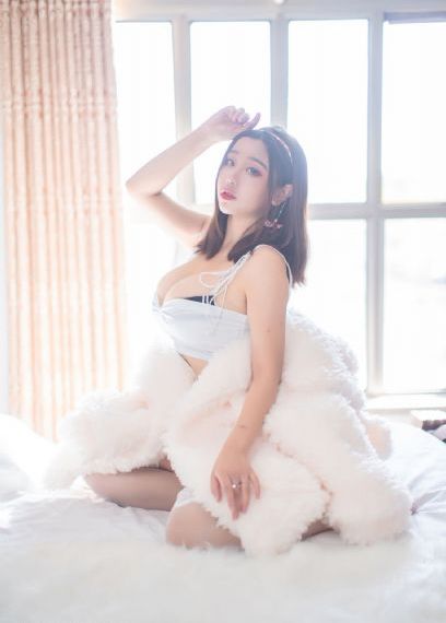 久久久婷精品大色诱_4K神马在线观看